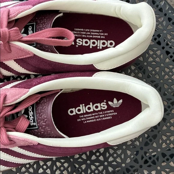 NWOB Adidas Indoor Gazelle Maroon White Sneakers Sz 9 - Picture 4 of 9